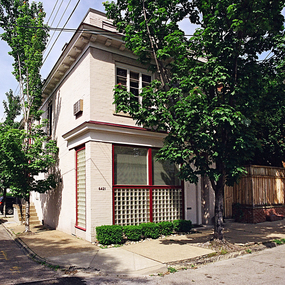 exterior of 6421 Howe Street